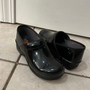 Dansko slip resistant Clogs